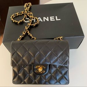 ✨Chanel vintage mini✨